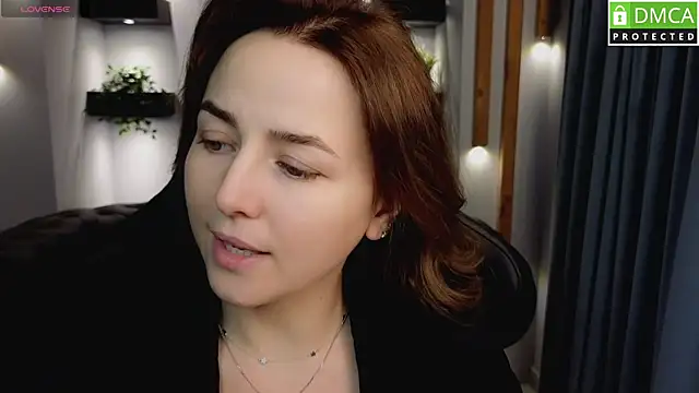 Mira Mermayd online show from 02.05.25