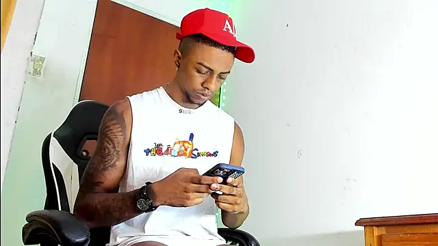 YeremiBrowm online show from 01.10.25