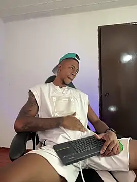 YeremiBrowm online show from 03.05.25