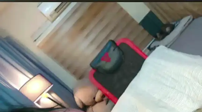 Snapshot of bella_maxwel chatting on 01.19.25 bella maxwel online show from 01.19.25