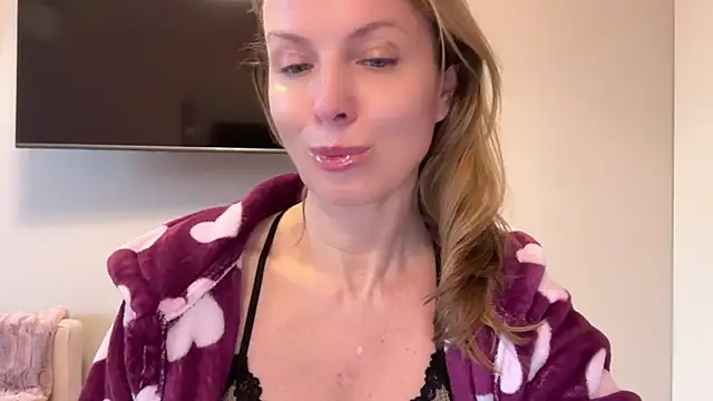 RachellAmazing online show from 03.04.25