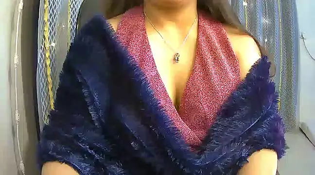 Snapshot of avav_love chatting on 12.09.24 avav love online show from 12.09.24