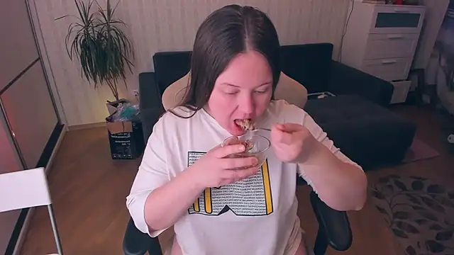 Jessica Rubatte online show from 12.06.24