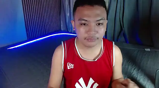 Snapshot of xsweetasian69x chatting on 01.27.25 xsweetasian69x online show from 01.27.25