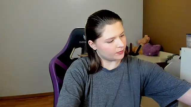 TinniAngel online show from 03.01.25