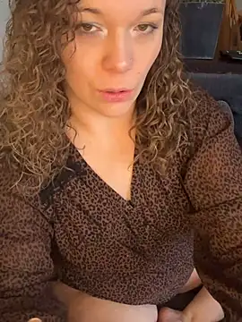 AuroraSummers online show from 01.14.26