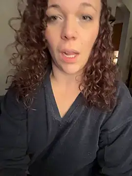 Snapshot of AuroraSummers chatting on 03.03.26 AuroraSummers online show from 03.03.26