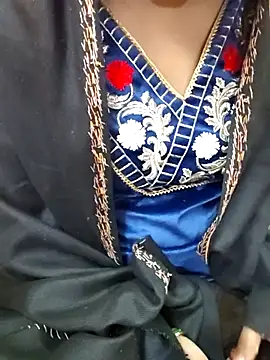 Snapshot of Diya_143 chatting on 01.08.26 Diya 143 online show from 01.08.26