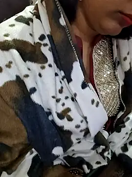 Snapshot of Diya_143 chatting on 02.08.26 Diya 143 online show from 02.08.26