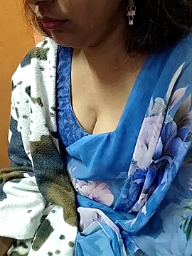 Snapshot of Diya_143 chatting on 02.17.26 Diya 143 online show from 02.17.26