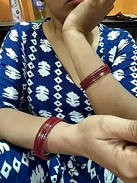 Snapshot of Diya_143 chatting on 02.21.26 Diya 143 online show from 02.21.26