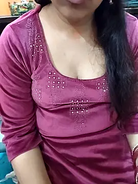 Snapshot of Diya_143 chatting on 02.26.26 Diya 143 online show from 02.26.26