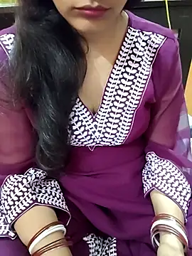 Snapshot of Diya_143 chatting on 03.04.26 Diya 143 online show from 03.04.26