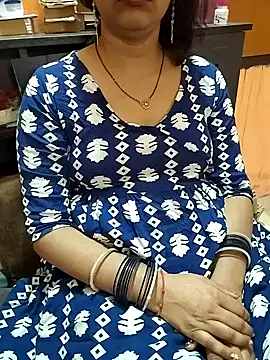 Diya 143 online show from 04.21.26