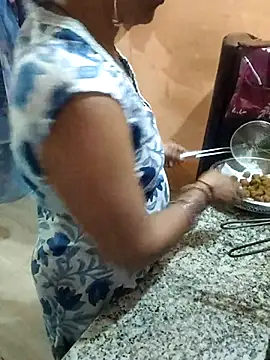 Diya 143 online show from 04.24.26