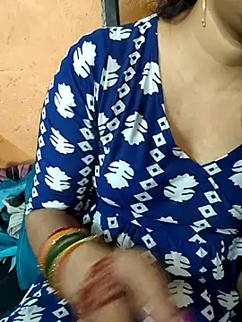 Diya 143 online show from 05.13.26