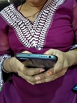 Diya 143 online show from 05.21.26