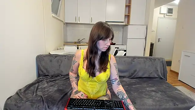 StacyTigerr online show from 01.12.25