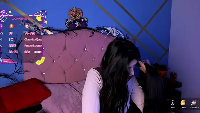 Snapshot of brenda_moris01 chatting on 10.22.25 brenda moris01 online show from 10.22.25