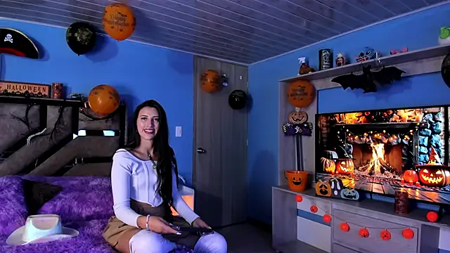 Snapshot of brenda_moris01 chatting on 10.26.25 brenda moris01 online show from 10.26.25