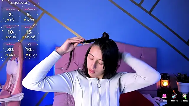 Snapshot of brenda_moris01 chatting on 11.28.25 brenda moris01 online show from 11.28.25