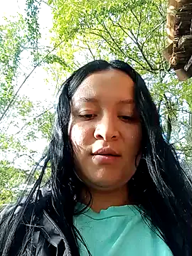 Snapshot of Arisha34 chatting on 12.20.24 Arisha34 online show from 12.20.24