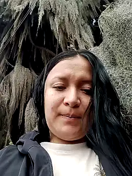 Snapshot of Arisha34 chatting on 01.17.25 Arisha34 online show from 01.17.25