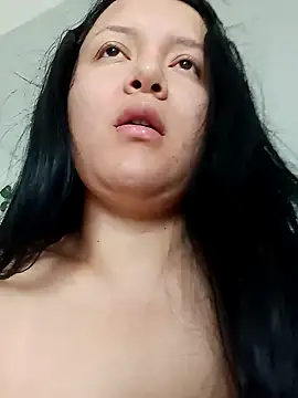 Snapshot of Arisha34 chatting on 01.23.25 Arisha34 online show from 01.23.25