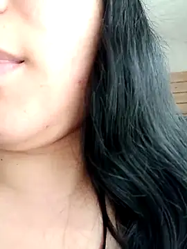 Snapshot of Arisha34 chatting on 02.28.25 Arisha34 online show from 02.28.25