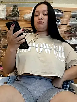 Snapshot of Arisha34 chatting on 09.30.25 Arisha34 online show from 09.30.25