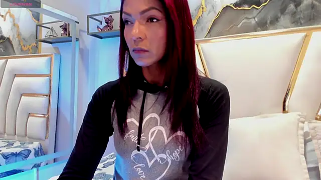 HannaPetit online show from 10.23.25