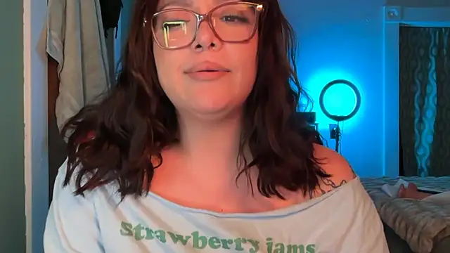 Snapshot of nativepumpkin95 chatting on 11.02.25 nativepumpkin95 online show from 11.02.25