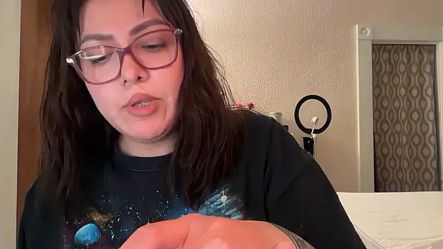 Snapshot of nativepumpkin95 chatting on 11.11.25 nativepumpkin95 online show from 11.11.25