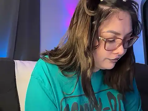 Snapshot of nativepumpkin95 chatting on 11.16.25 nativepumpkin95 online show from 11.16.25