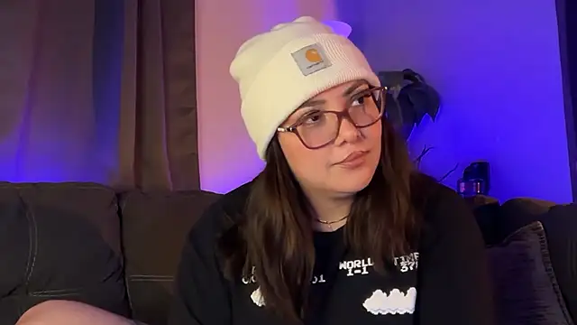 Snapshot of nativepumpkin95 chatting on 11.26.25 nativepumpkin95 online show from 11.26.25