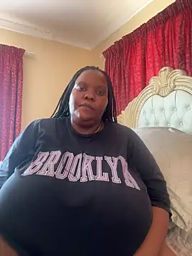 Michyboldy online show from 12.17.24