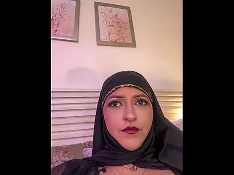 Snapshot of New_Arab_Kingdom chatting on 05.28.26 New Arab Kingdom online show from 05.28.26