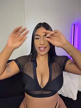 Sara mocca  online show from 04.07.26