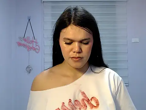 Snapshot of Miss_Ivanawolf chatting on 05.10.26 Miss Ivanawolf online show from 05.10.26
