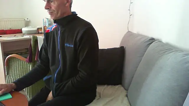 Manuchao 666 online show from 06.10.26