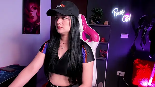 Emilyjhonson 01 online show from 10.22.25