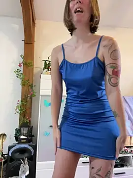 Daisy Michto Officiel online show from 12.16.24