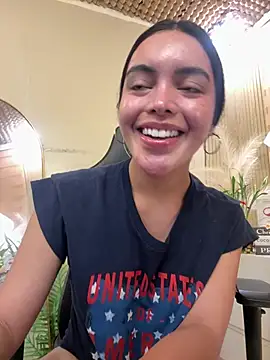 HotstuffCherrySummer online show from 05.11.26