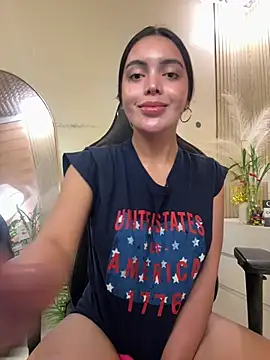 HotstuffCherrySummer online show from 05.11.26