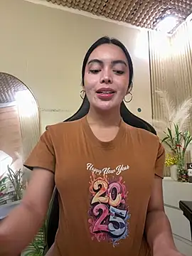 HotstuffCherrySummer online show from 05.24.26
