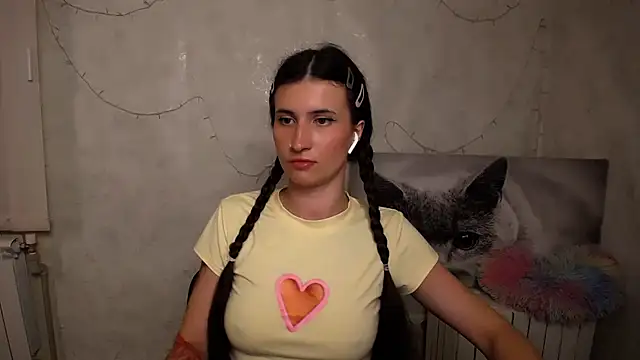 MaryEm976 online show from 05.23.26