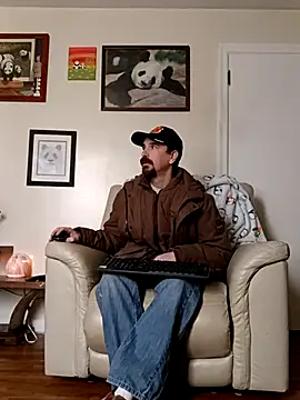 Armpitshaver online show from 12.04.24