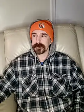 Armpitshaver online show from 02.06.25