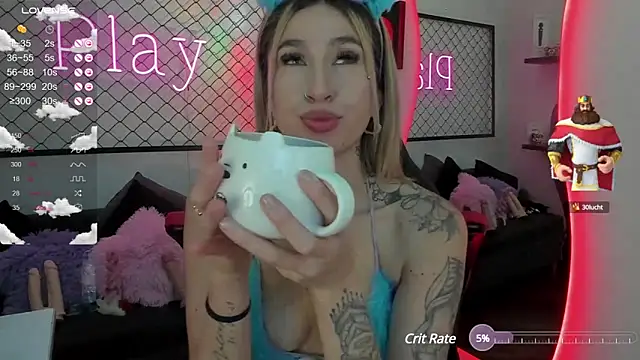 Snapshot of Atenea_Klett_ chatting on 03.10.25 Atenea Klett online show from 03.10.25