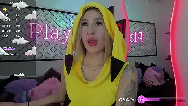 Snapshot of Atenea_Klett_ chatting on 03.12.25 Atenea Klett online show from 03.12.25